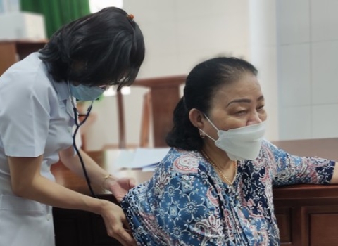 3 nhóm F0 khỏi bệnh nên đi khám hậu COVID-19