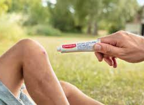 How to make a wound heal faster with pharmacy in Hoi An