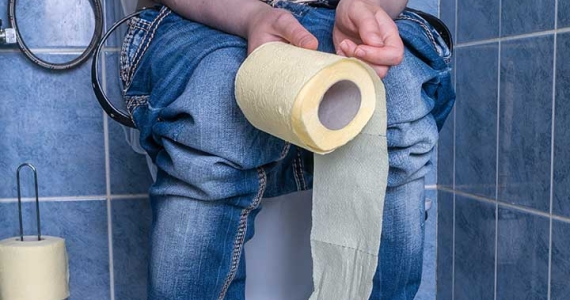 Diarrhea symptoms and how to treat diarrhea with pharmacy in Hoi An.