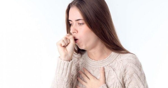 Dry Cough and Throat Itch While Traveling in Hue