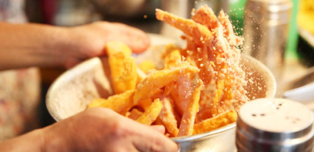 9-loai-thuc-pham-an-vao-buoi-toi-co-the-anh-huong-den-giac-ngu-và-suc-de-khang-abcpharmacy-danang