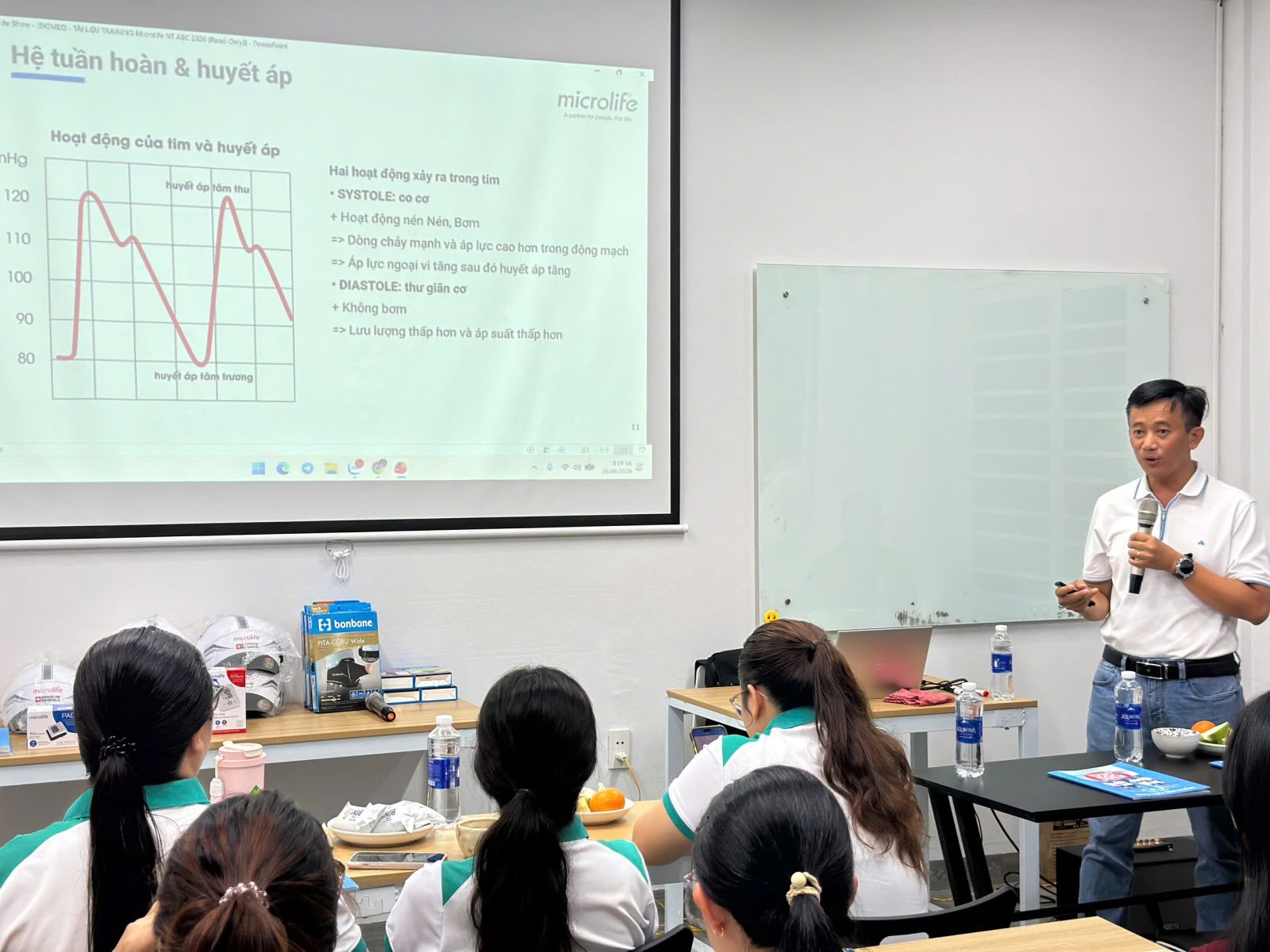 ABC Pharmacy phối hợp cùng Biomed đào tạo thiết bị y tế