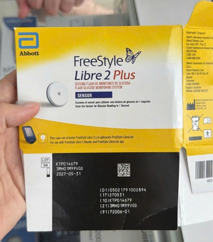 Abbott FreeStyle Libre 2 Plus CGM sensor original packaging for diabetes glucose monitoring in Da Nang, Vietnam. Copy alt