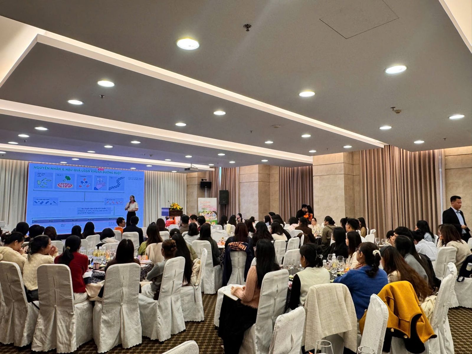 Dược sĩ ABC Pharmacy tham gia hội thảo chuyên môn cùng DHG Pharma