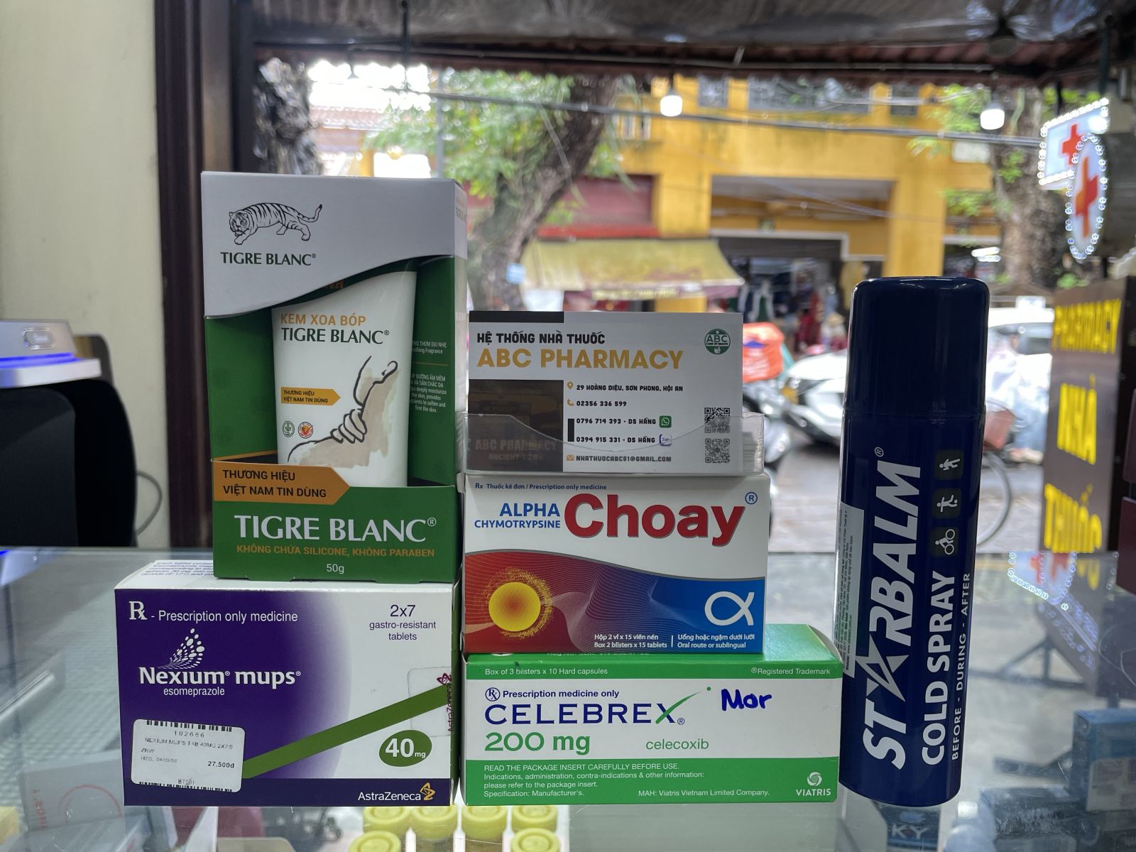Celebrex, Alphachymotrypsine Choay, Nexium MUPS, STARBALM Cold Spray and Tigre Blanc balm for pharmacist-reviewed neck pain and swelling support in Da Nang