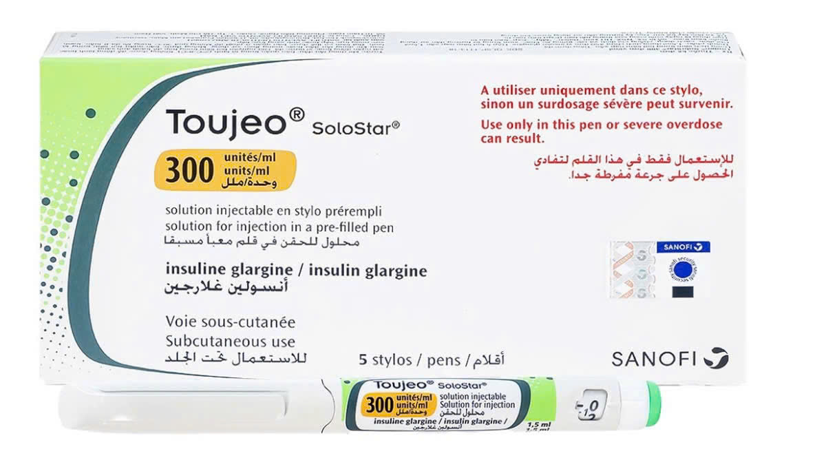 Toujeo SoloStar U-300 insulin glargine long-acting insulin pen and packaging for identification in Da Nang