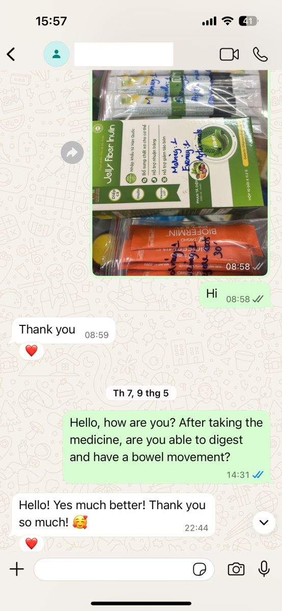ABC Pharmacy Da Nang follow-up chat screenshot showing constipation symptoms improved after pharmacist-guided support