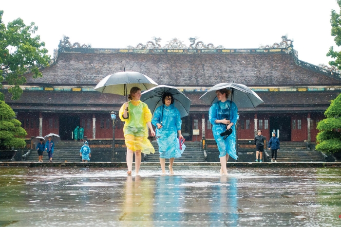 Throat Irritation Happens During Hue’s Rainy Season
